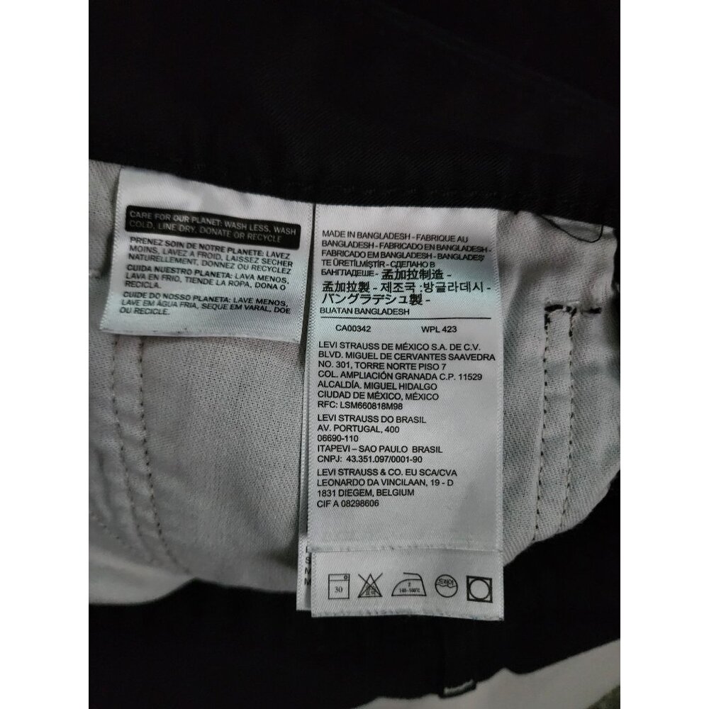 Levi Strauss & Co. Men's Black Utility Outdoor Hiking Casual Shorts Size W32 L32 - Picture 8 of 8